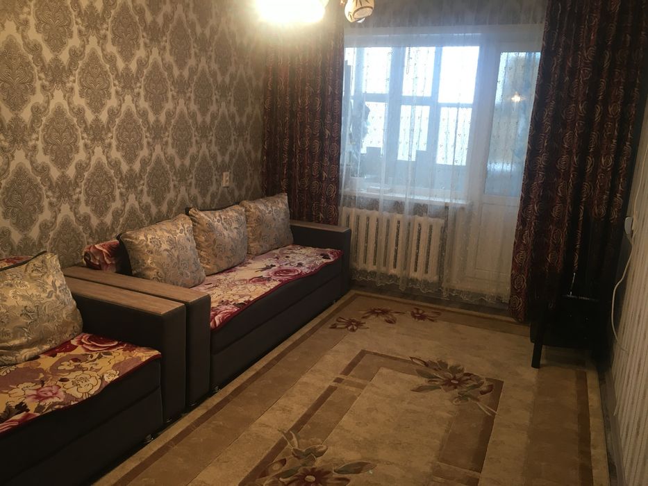 Продав два дивана