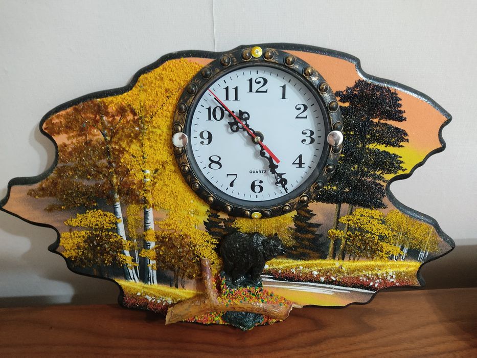 Продам часы ручная работа