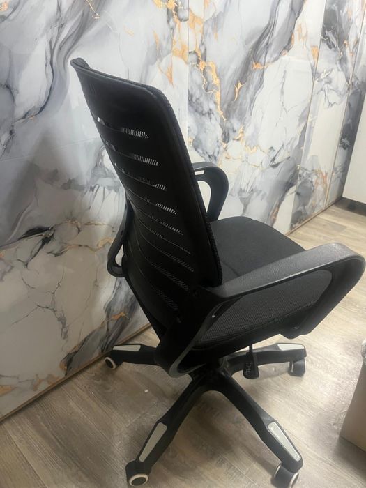 Стол рабочий для офиса