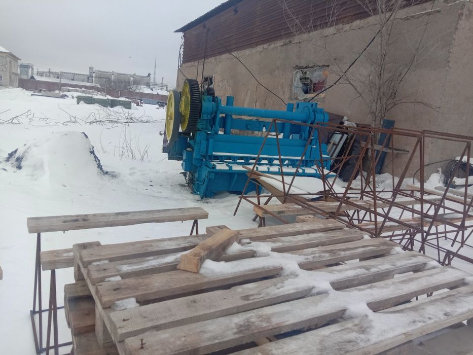 Гильотина электромеханическая