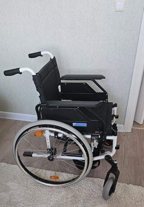 Коляска инвалидная