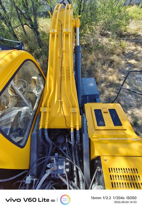 Круговый  экскаватор  JONYONG 210E