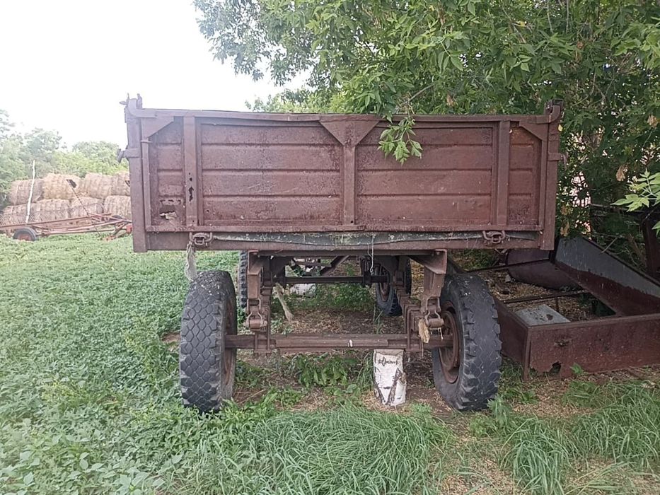 Продам МТЗ 80 с прицепом