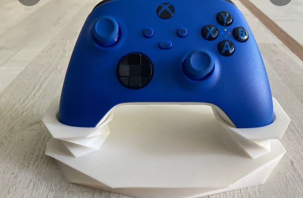 Предлагам услуги с 3д принтиране и консумативи за 3д принтери