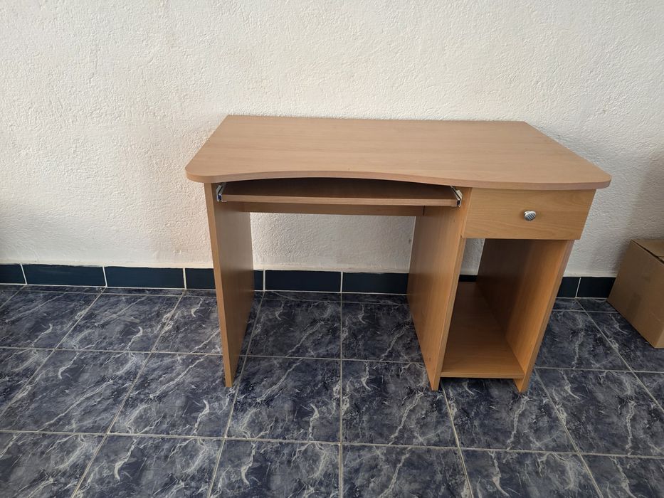 Малко ученическо бюро