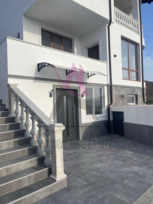 Продава се Къща в Варна, Левски - 300 кв.м за 1250 €/кв.м - Снимка #4