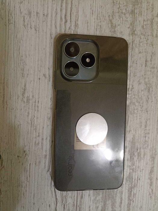 Продавам смартфон realme note 50