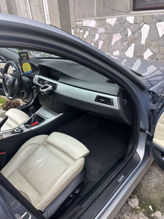 Se vinde bmw 320d