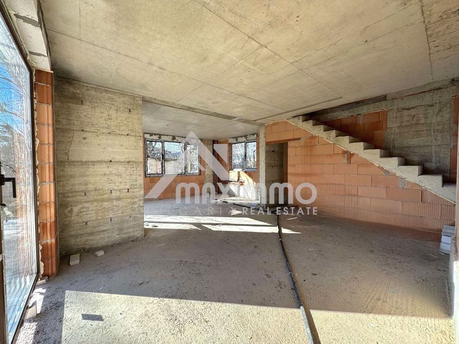 Продава се Къща в Варна, м-т Акчелар - 144 кв.м за 1785 €/кв.м - Снимка #3