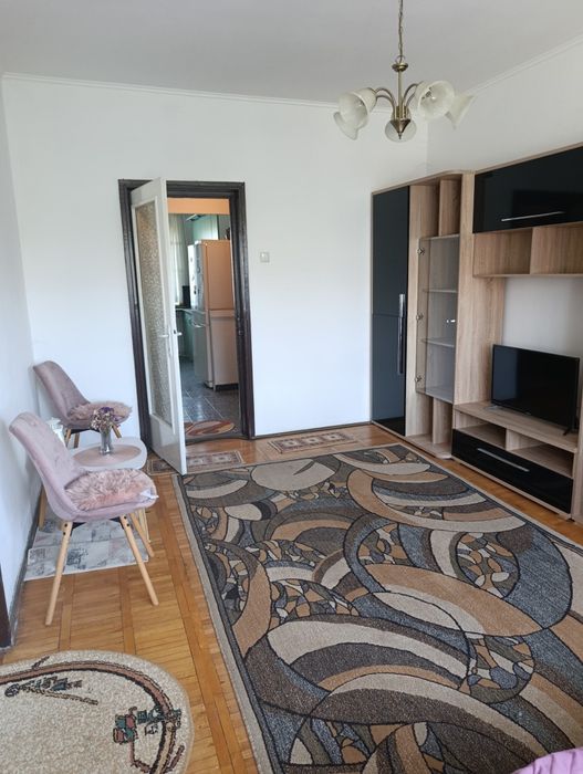 Ocazie-apartament cu 4 camere tip B, pe b-vd Dacia-Rogerius