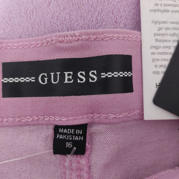 Къси панталони Guess размер 16 години или XS