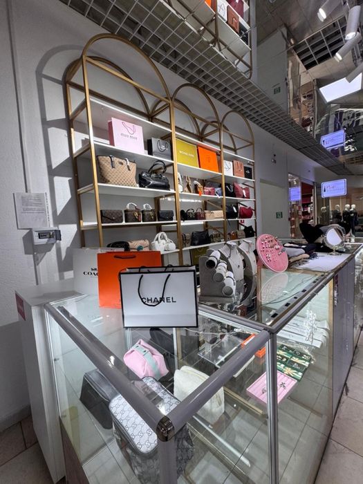 Продается островок тц Аккала Молл