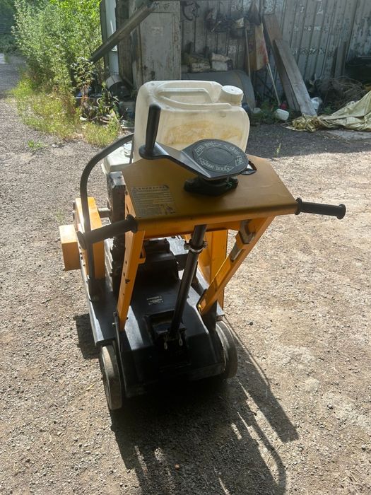 Асфальторез в идеальном состоянии