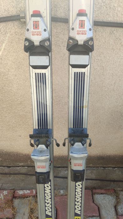 Skiuri Rossignol