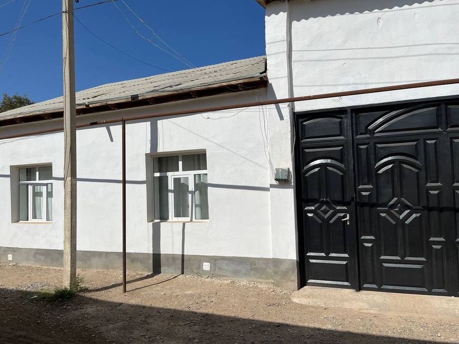 Уй сотилади, хамма шароити билан!