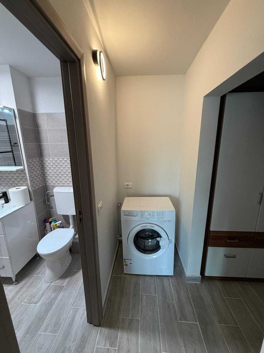 Apartament 3 camere / 2 bai nou renovat de inchiriat - Soarelui