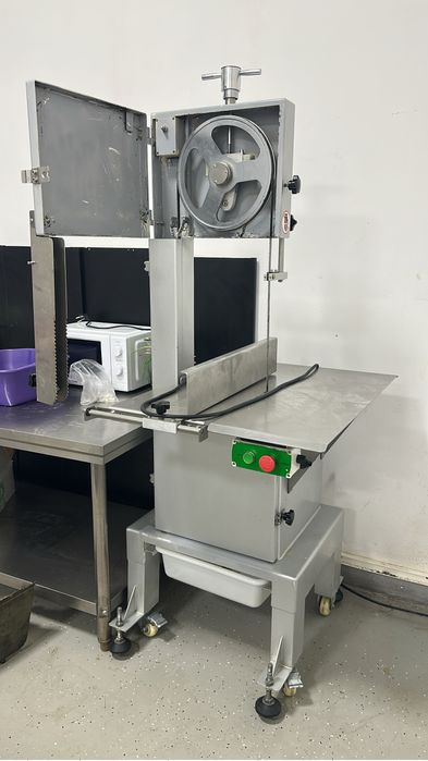 Ветринные холодильники и морозильники