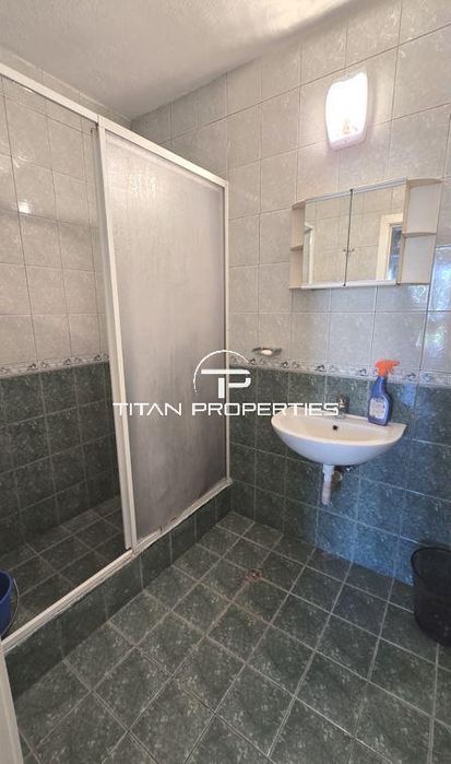 Дава се под наем Двустаен апартамент в Варна, Бриз - 60 кв.м за 448.8 € - Снимка #6