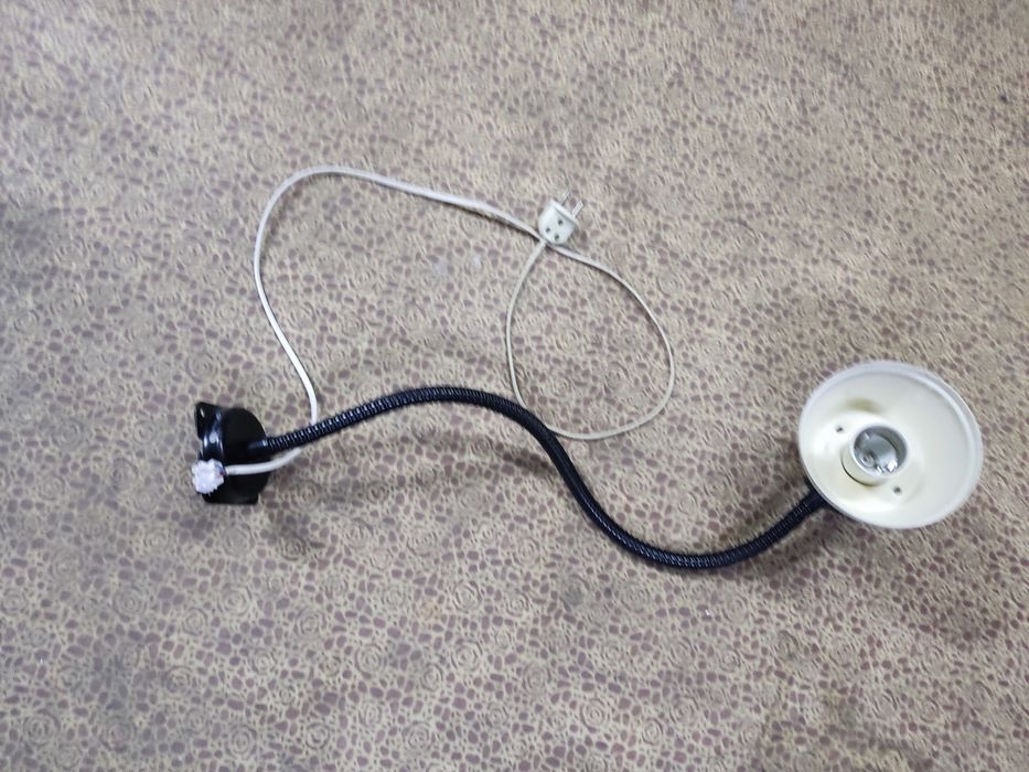 Светильник гаражный