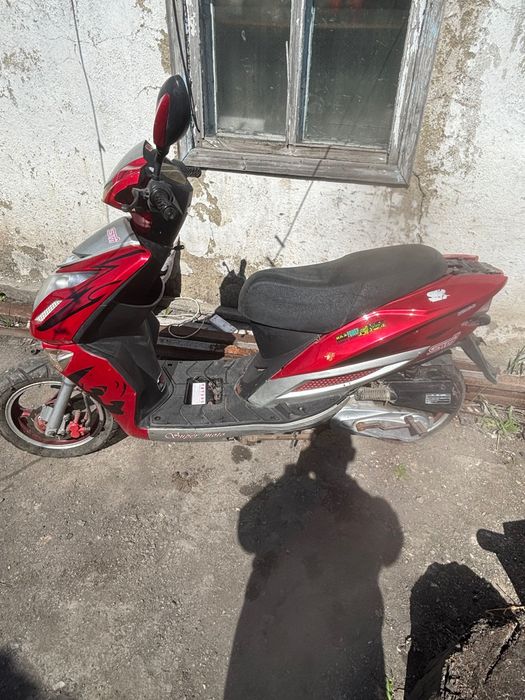 Скутер 50 кубовый