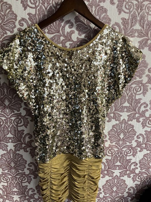 Продам платье