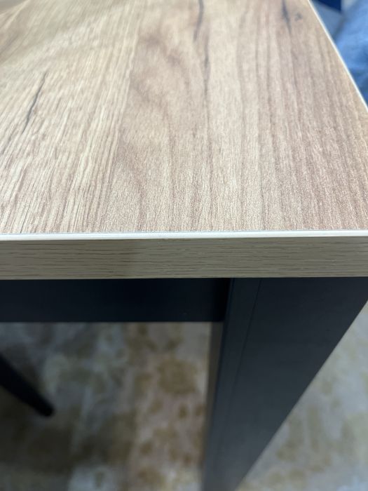 Продам стол 180*90 в отличном состоянии