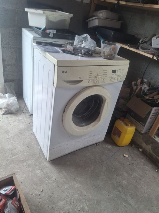 Продам стиральную машину