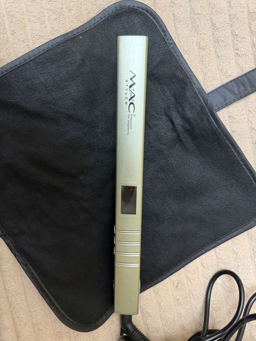 Профессиональный утюжок для волос