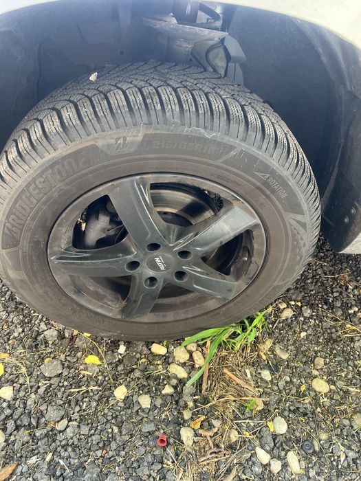 Jante + Anvelope Dacia Duster 215/ 65 R 16 Dot 2025 M +S