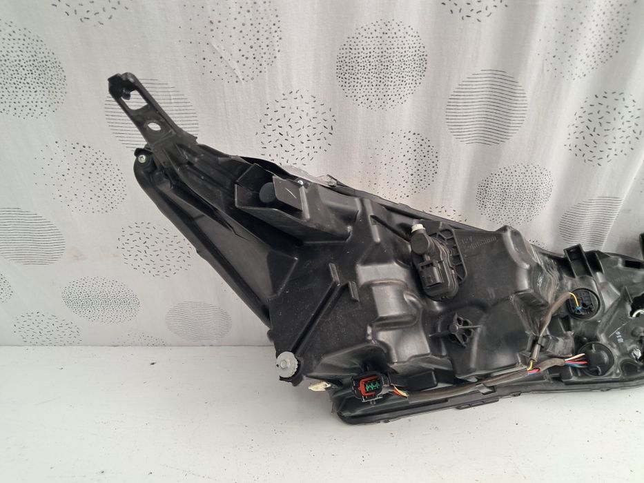 Фар Nissan Micra  K14