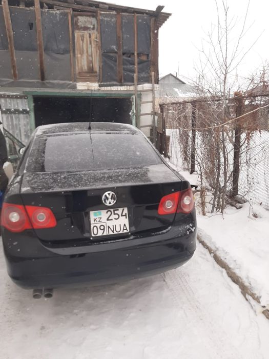 Продам фольсваген джета 2008 г объем 2.5