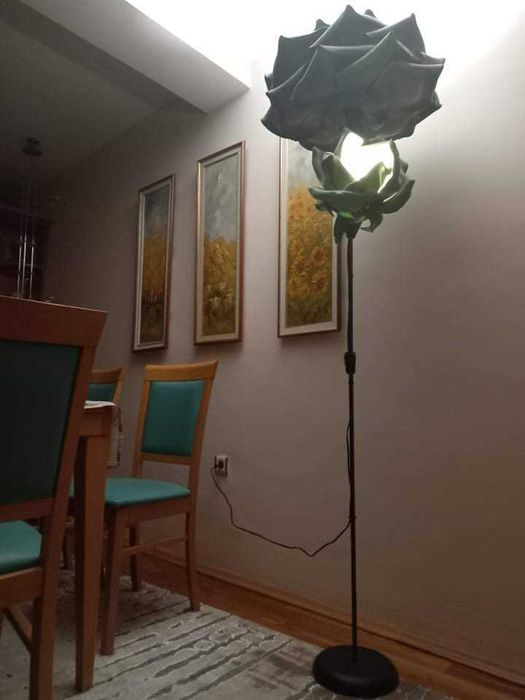 Лампион ръчно декориран роза