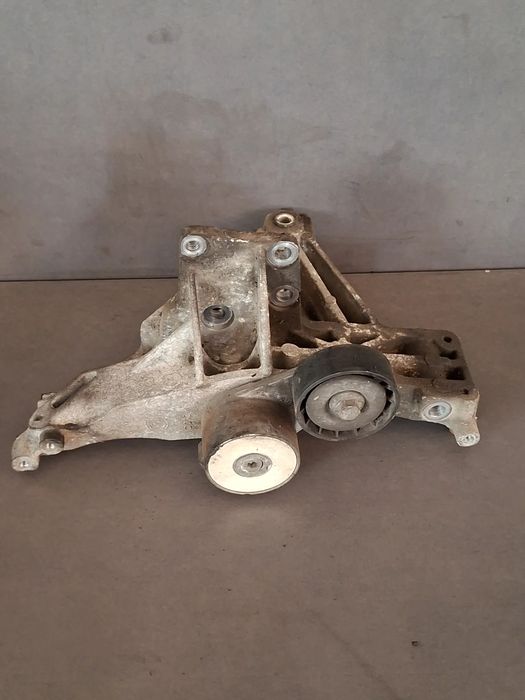 Suport acesorii Fiat Doblo 2002 1.9 JTD MT (105 hp)