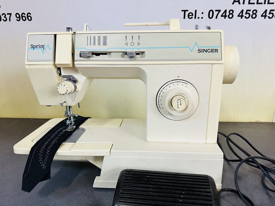 Masina de cusut Singer sprinț