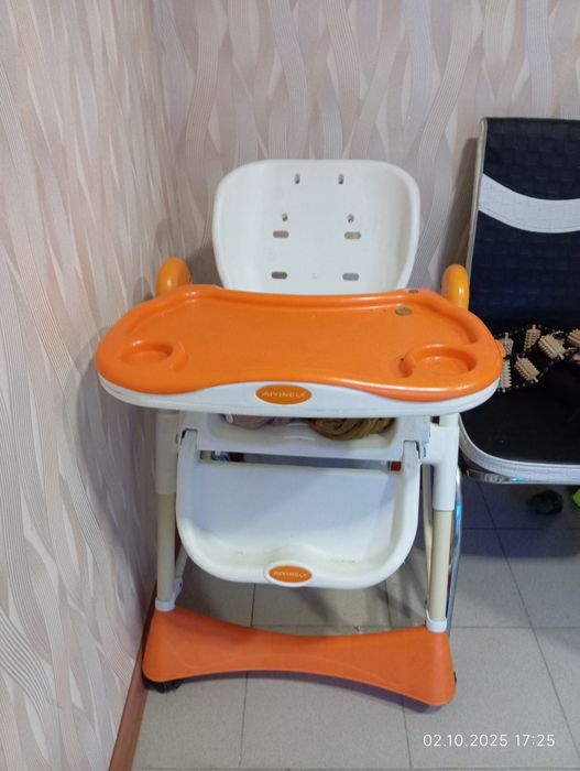 Продам стульчик для кормления