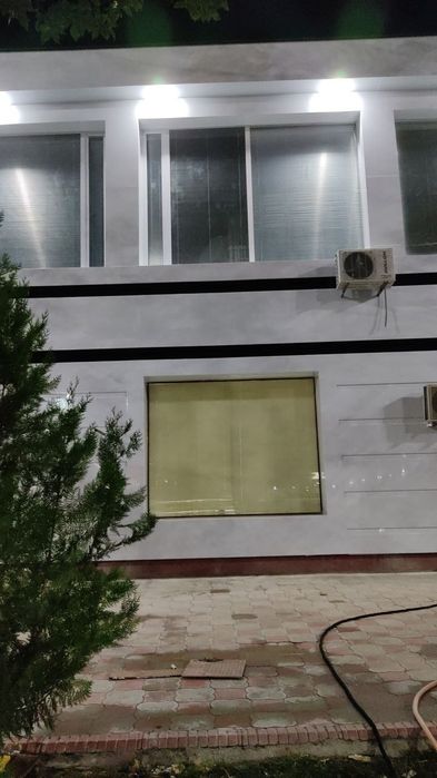 Bino sotiladi... Maklerskiy bor