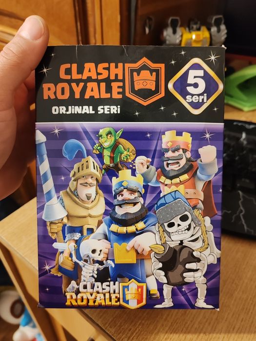 Cartonase Clash Royale seria 3 Gold seria 4 5