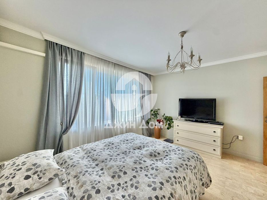 Продава се Многостаен апартамент в Несебър - 160 кв.м за 2188 €/кв.м - Снимка #4