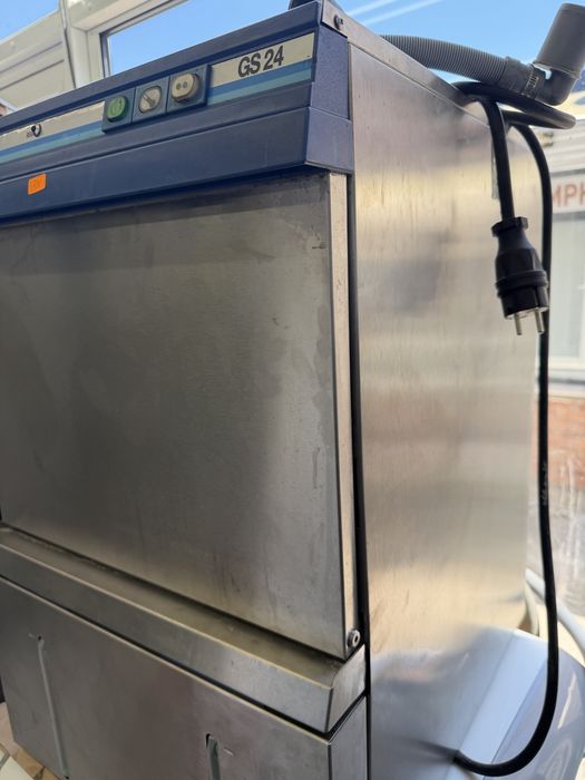 Професионална миялна машина Winterhalter GS24 – неръждаема