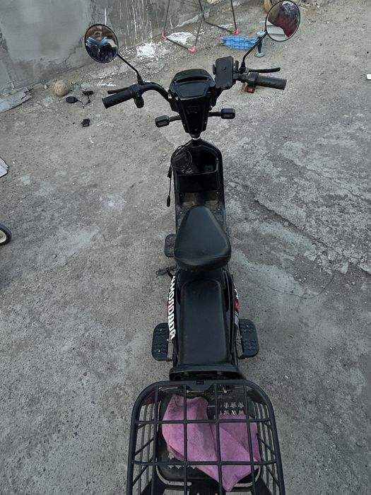 Скутер ск8продам