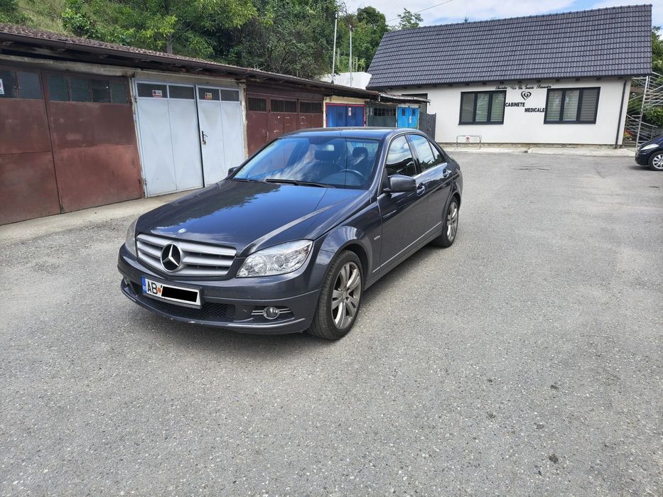 Mercedes-Benz C