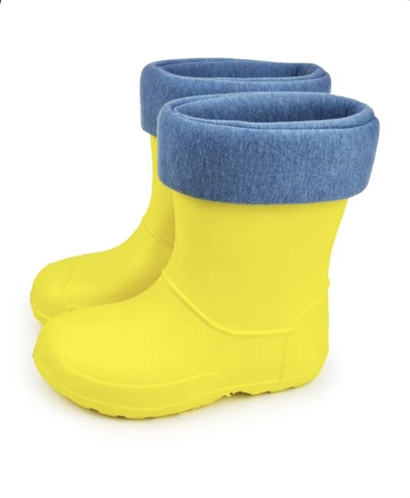 Детские резиновые сапоги