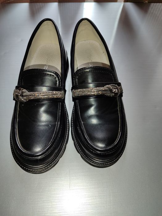 Туфли в школу на девочку