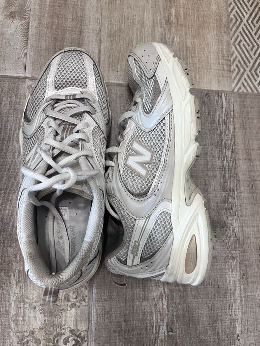 New Balance 530