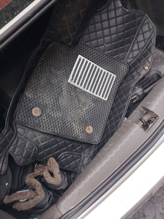 Полик на кобальт  3д