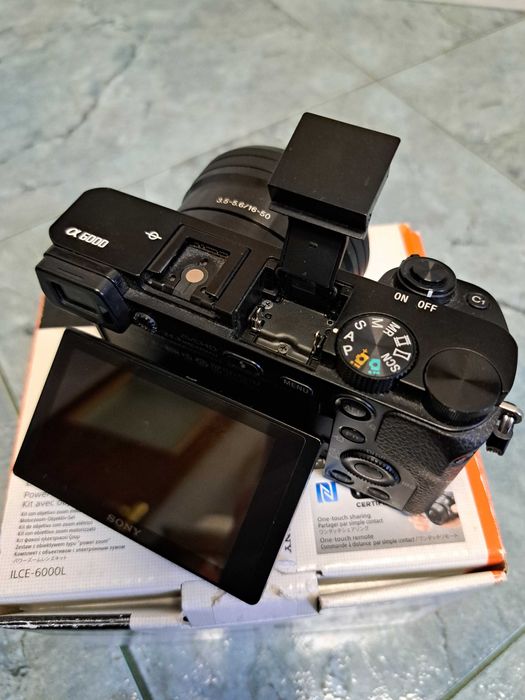 Camera Sony a6000
