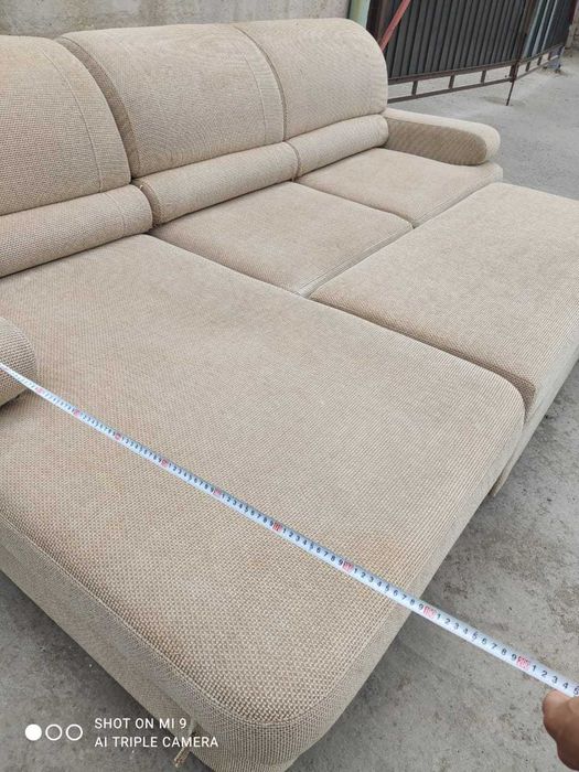 Продам Диван б/у