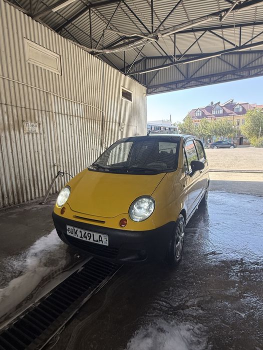 Matiz sotiladi srochniga