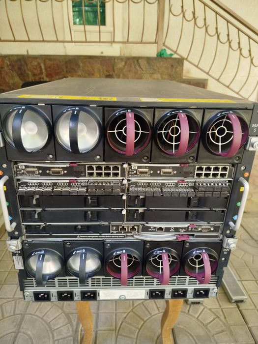 Продается Сервер. Б/У