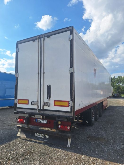 Schmitz frigo/depozitare/casusta vacanta/cub/cabana